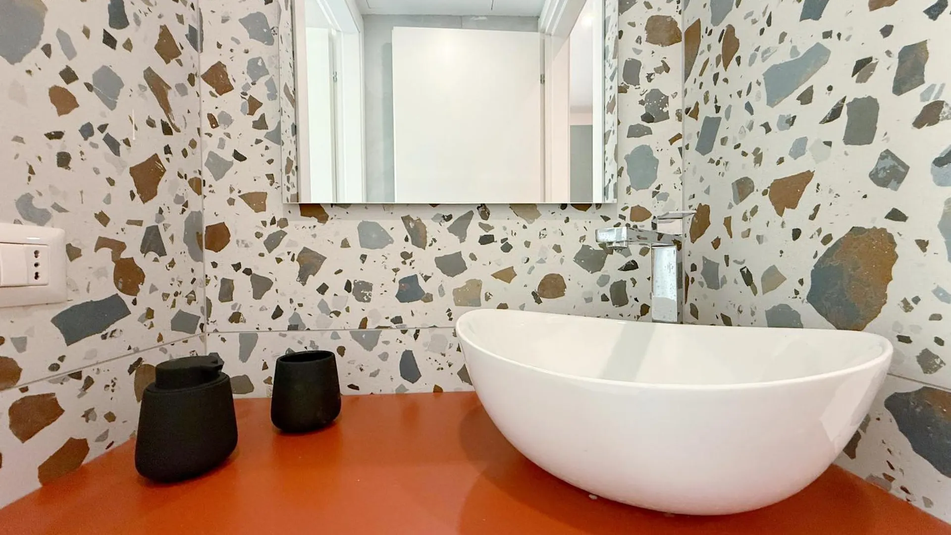 Apartmán Muratori Orange Bohemian House - 3 Bedrooms Milán